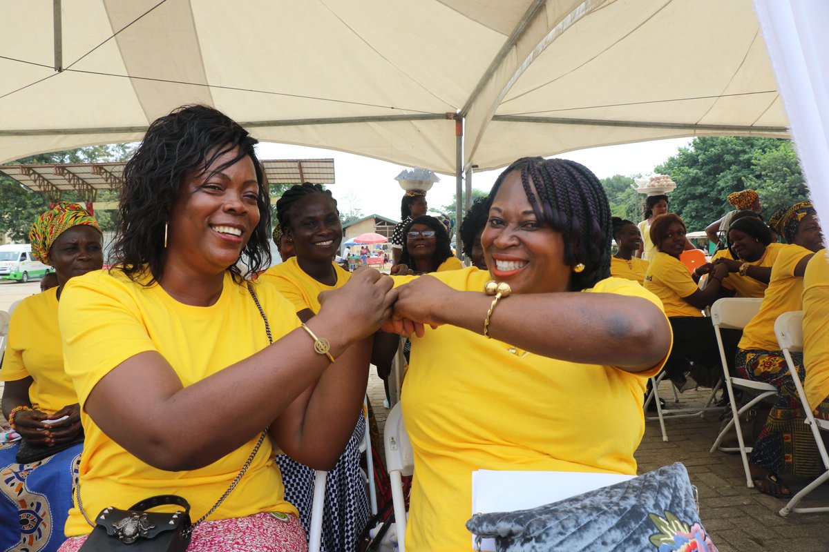 Solidaridad_wa's tweet photo. Let's connect to show solidarity as women across generations.
Happening now at the Jubilee park in Koforidua, #ghana is a community durbar to commemorate
#internationalwomensday2020
#iamgenerationequality
#eachforequal
#iwd2020
#SolidaridadNetwork #changethatmatters https://t.co/r077NCgypU