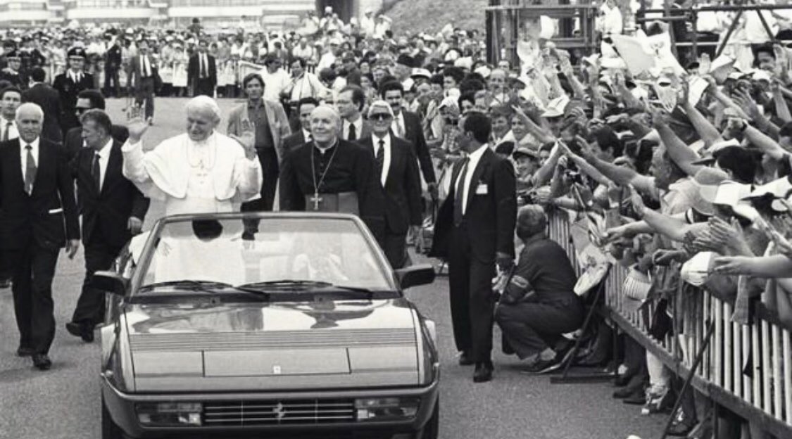 milanoauto's tweet photo. πΈ@ferrari This is the only Ferrari the Pope ever seen in. On the 4th June 1988 ,a truly Unique visiter was welcomd in Maranello . Coming through the gates of the Ferrari factory was Pope John Paul II .
On that day in June Karol Wojtyla welcomed by Piero Ferrari #holyferrari https://t.co/AFl9Svpq6b