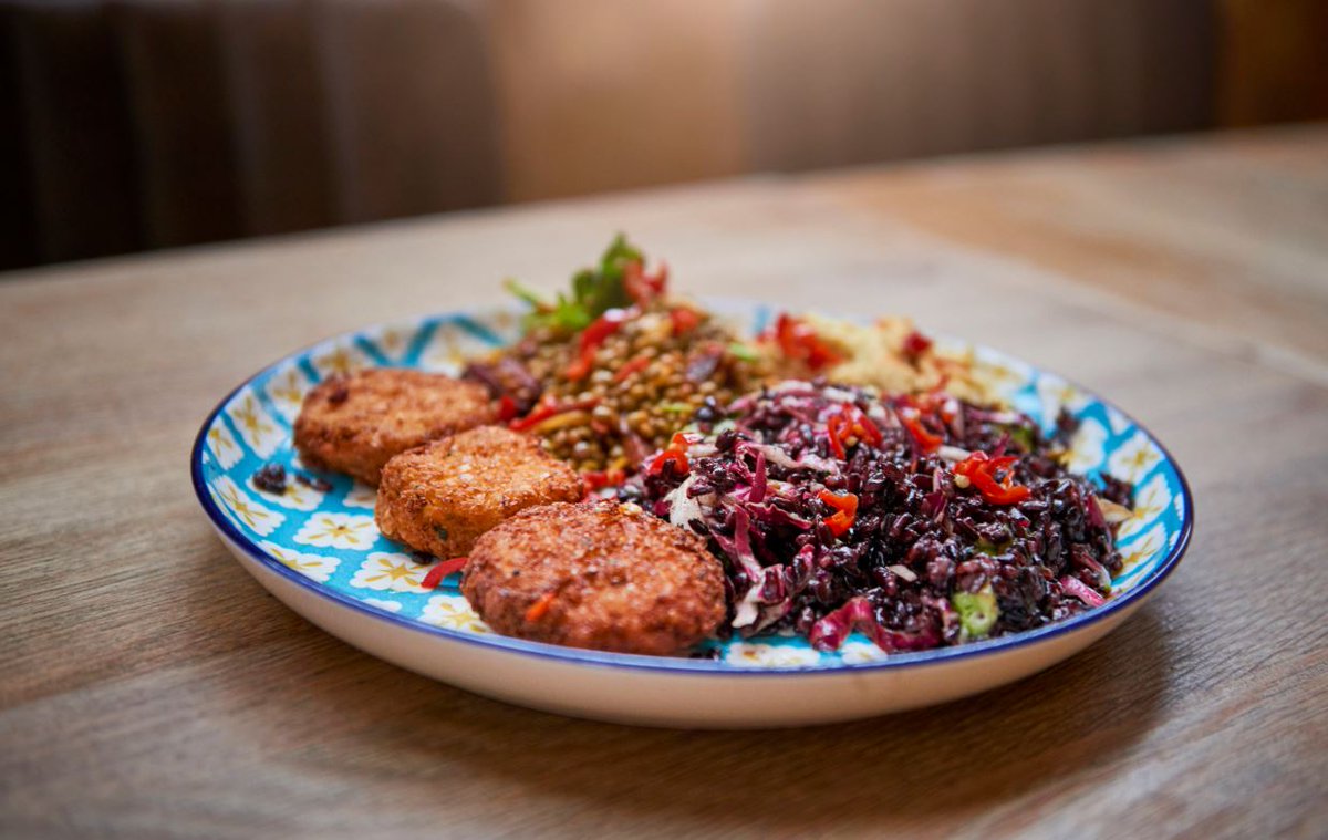 @AllDayDiggs (@alldaydiggs) on Twitter photo Did you know that one THIRD of all food goes to waste?
- which is why we've partnered up with <a href="/YourKarmaApp/">Karma • Save food with a tap</a> to ensure that at the end of the day, we have as little food waste as possible.
Find us on the app now!
#AllDayDiggs #StopFoodWaste Did you know that one THIRD of all food goes to waste?
- which is why we've partnered up with <a href="/YourKarmaApp/">Karma • Save food with a tap</a> to ensure that at the end of the day, we have as little food waste as possible.
Find us on the app now!
#AllDayDiggs #StopFoodWaste