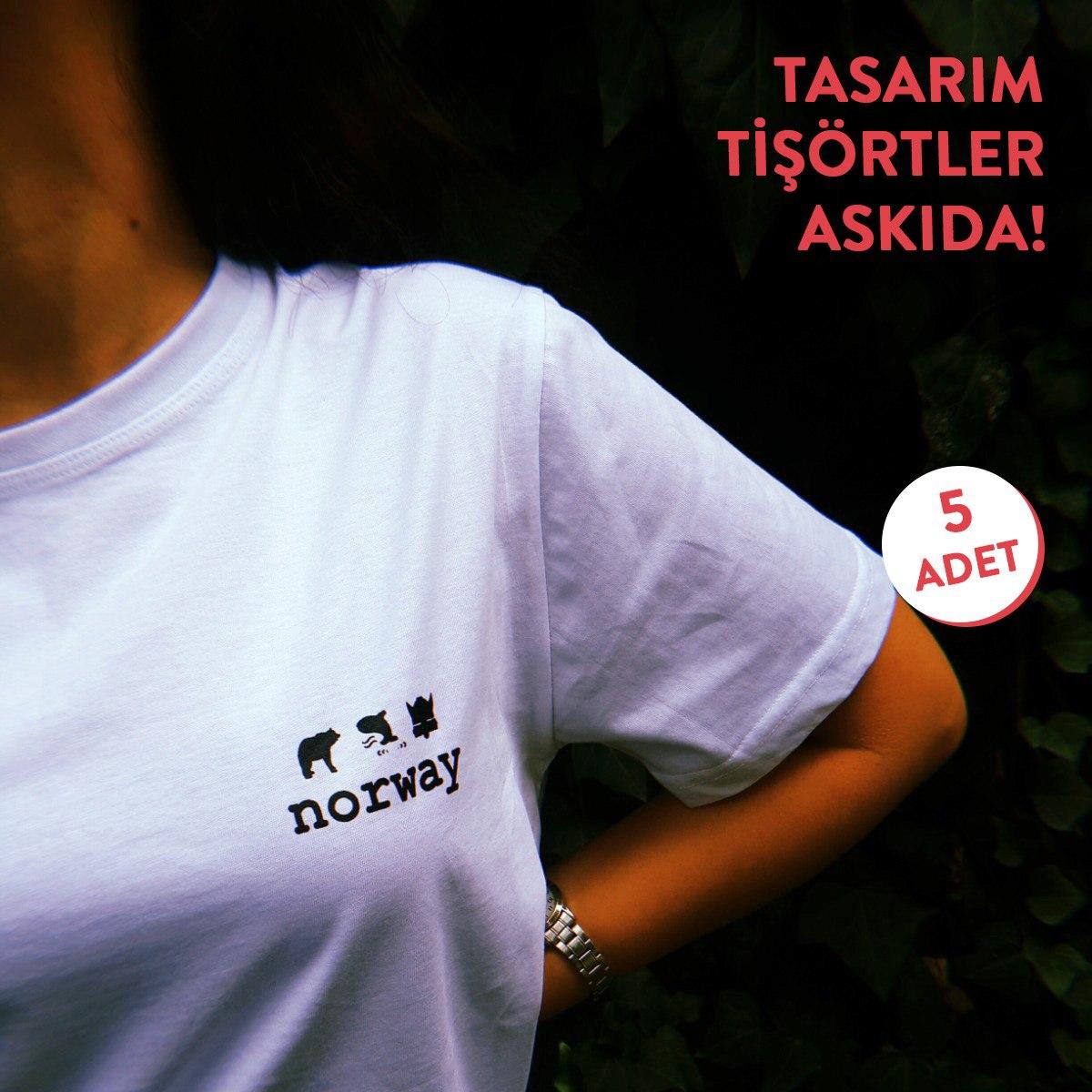 "Tasarım Tişörtler" askıda! YouAreHere desteğiyle 5 üniversiteliye hediye! Detaylar: bit.ly/2VLT8uB