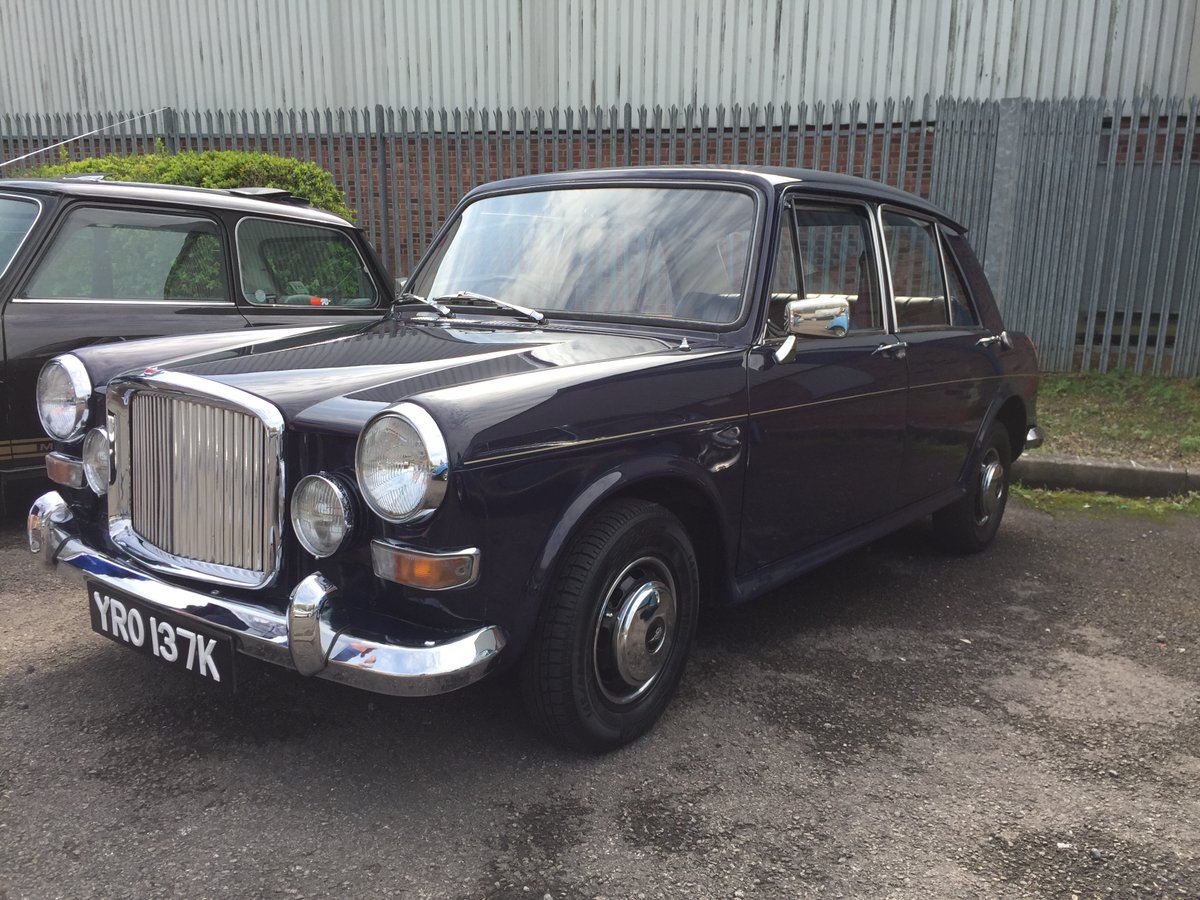 ClassicsCoffee's tweet photo. Exactly one month to our first event of 2020: Sunday 5th April, 10 til 12.  Anything on wheels is welcome.  Six top parking spots reserved on first come, first served basis.

More at: https://t.co/wJffRXagmH https://t.co/lzDcioUshC