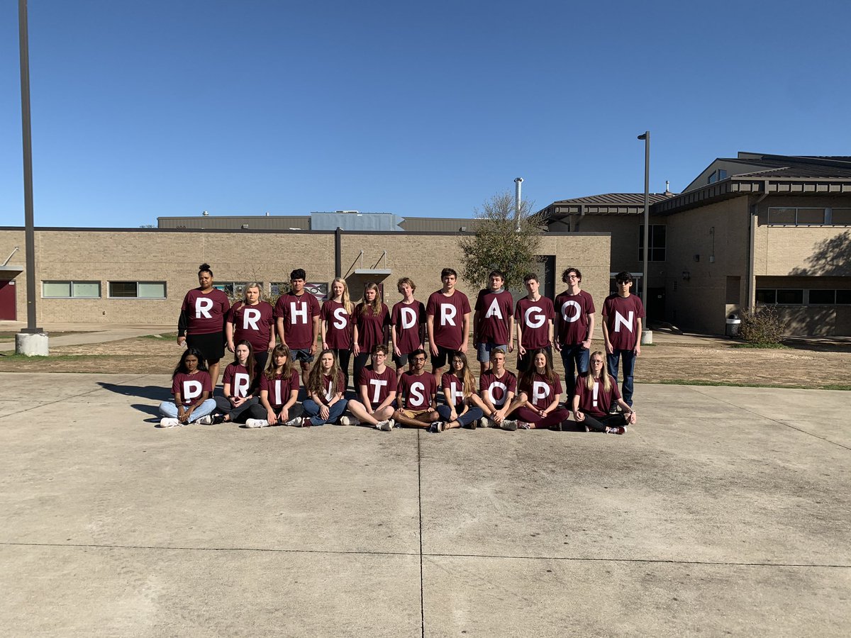 dragonprintshop's tweet photo. Yay Picture Day! https://t.co/j1kW3cFT4D