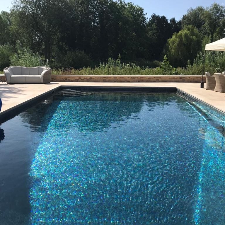Roblowetiling's tweet image. 3 amazing pools we completed for letts pools using @ARDEXUKTiling X77