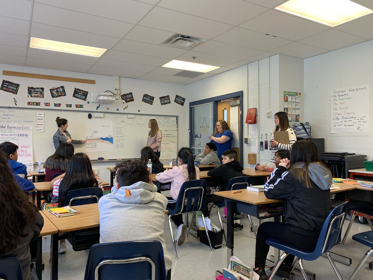 elisateaches's tweet photo. So happy to get to be a part of science #labsites with 5th grade @SHES_Dolphins! @FCPSR2 https://t.co/i82gWAUQ07