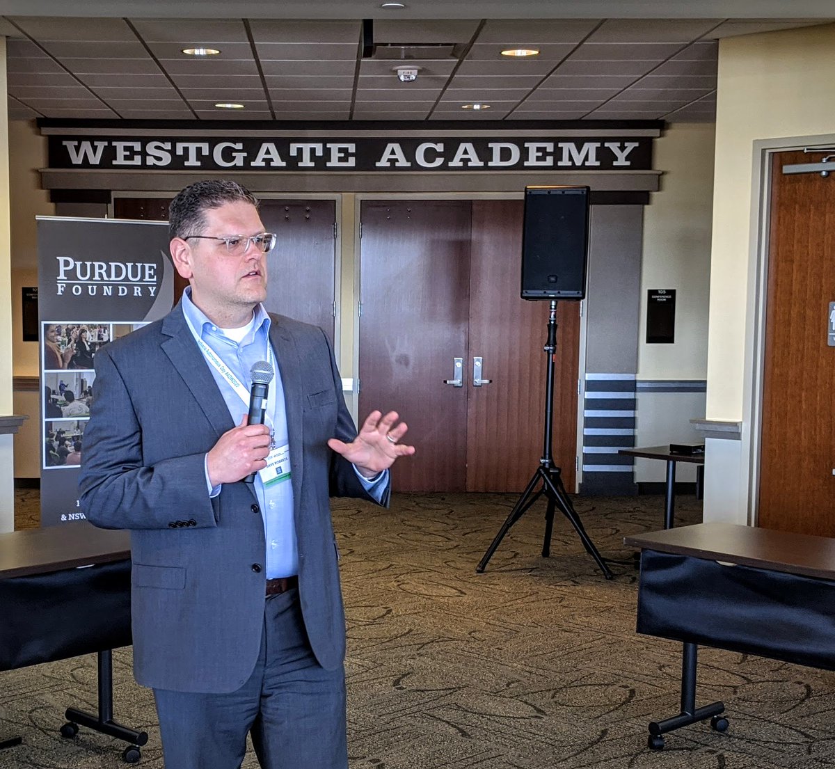 PurdueWestGate's tweet photo. What a great turnout!🙌Over 225+ attendees from nearly 70 companies and organizations joined Indiana Autonomous Day 2020 at WestGate Academy. It is an honor to be a part of the technology growth and innovation in the #autonomous industry in Indiana! #ADW2020🚀#INnovateWithUs https://t.co/YDeEIuREAr