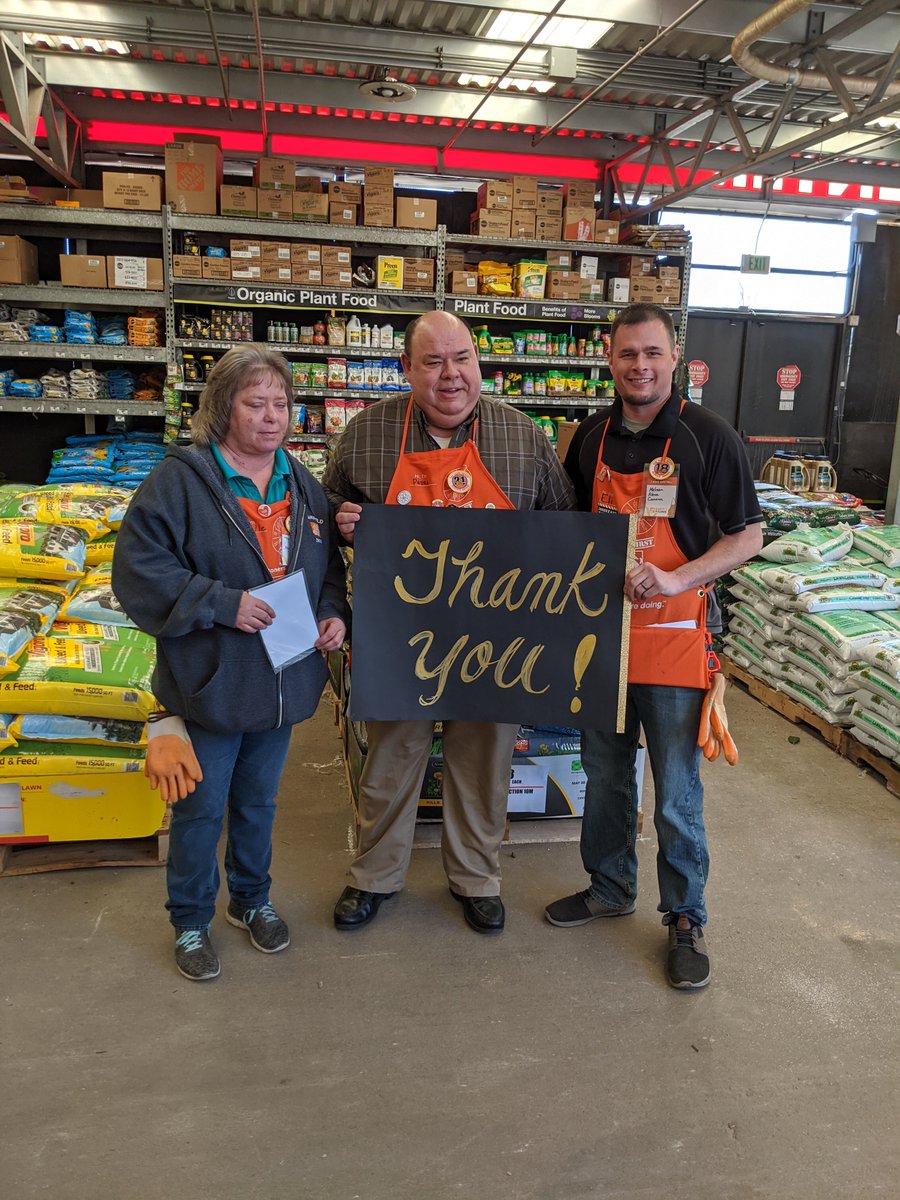 HomeMansfield's tweet photo. Spring Ready!! @KJChamberland @JasonArigoni @BillyMcKenna5 https://t.co/ydxC5EGMoN