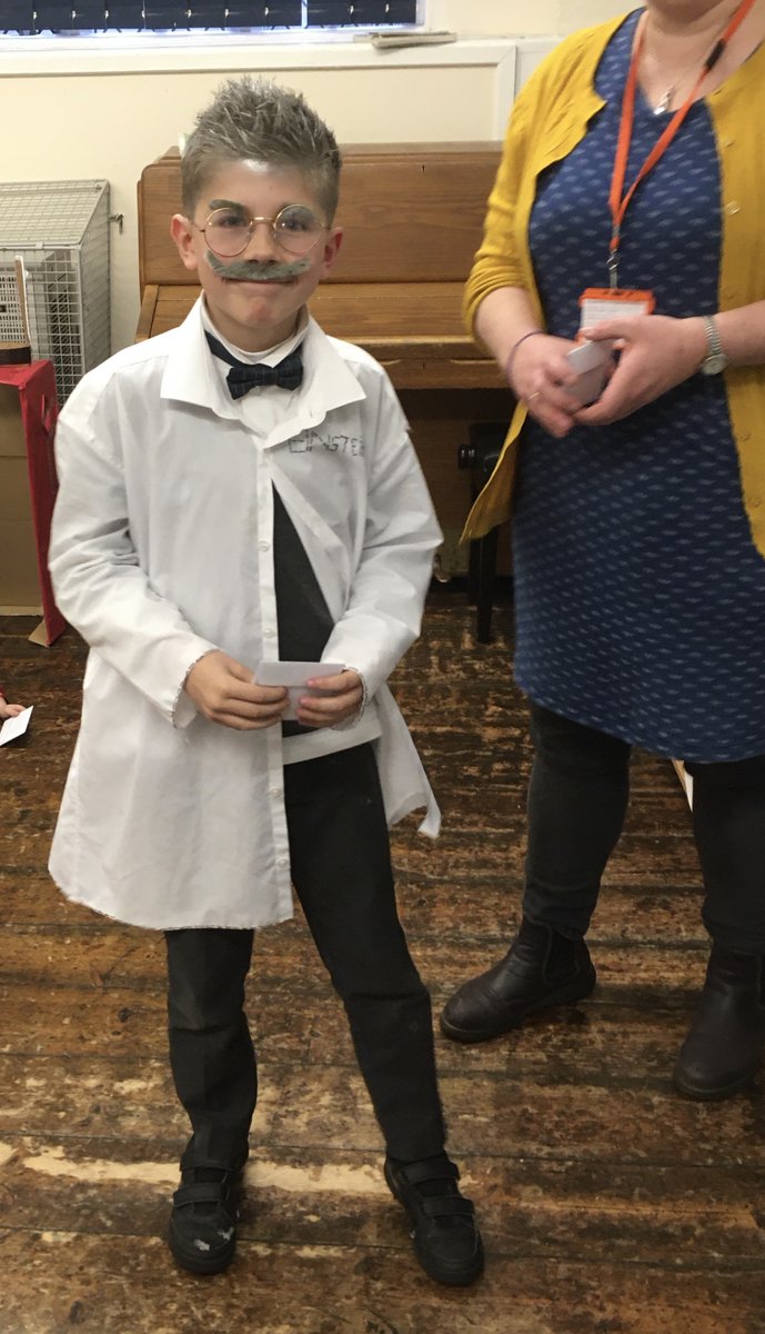SedleysPrimary's tweet photo. World Book Day winners: KS2 Y3 Poppy, Y4 Harry, Y5 William and Y6 Inaaya who made her own costume as The Hungry Caterpillar, she even made the leaf. https://t.co/UiTgaFxKMK