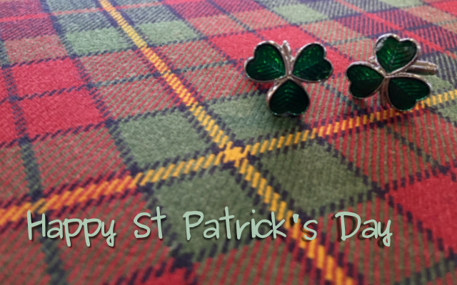 💚🇮🇪☘️ Happy #StPatricksDay 💚🇮🇪☘️
Show us how you're celebrating with your #Irish #tartan! 

Shop all Irish products: clan.com/departments/ir…