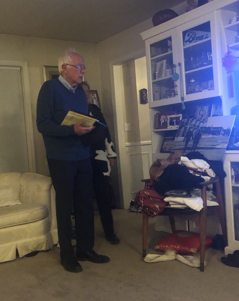 LukeMones's tweet photo. Electability? He uses a living room chair for storage. Hes got ground pillows. Now show me his “battery drawer” and I will show you the popular vote https://t.co/93LjSBqaS0