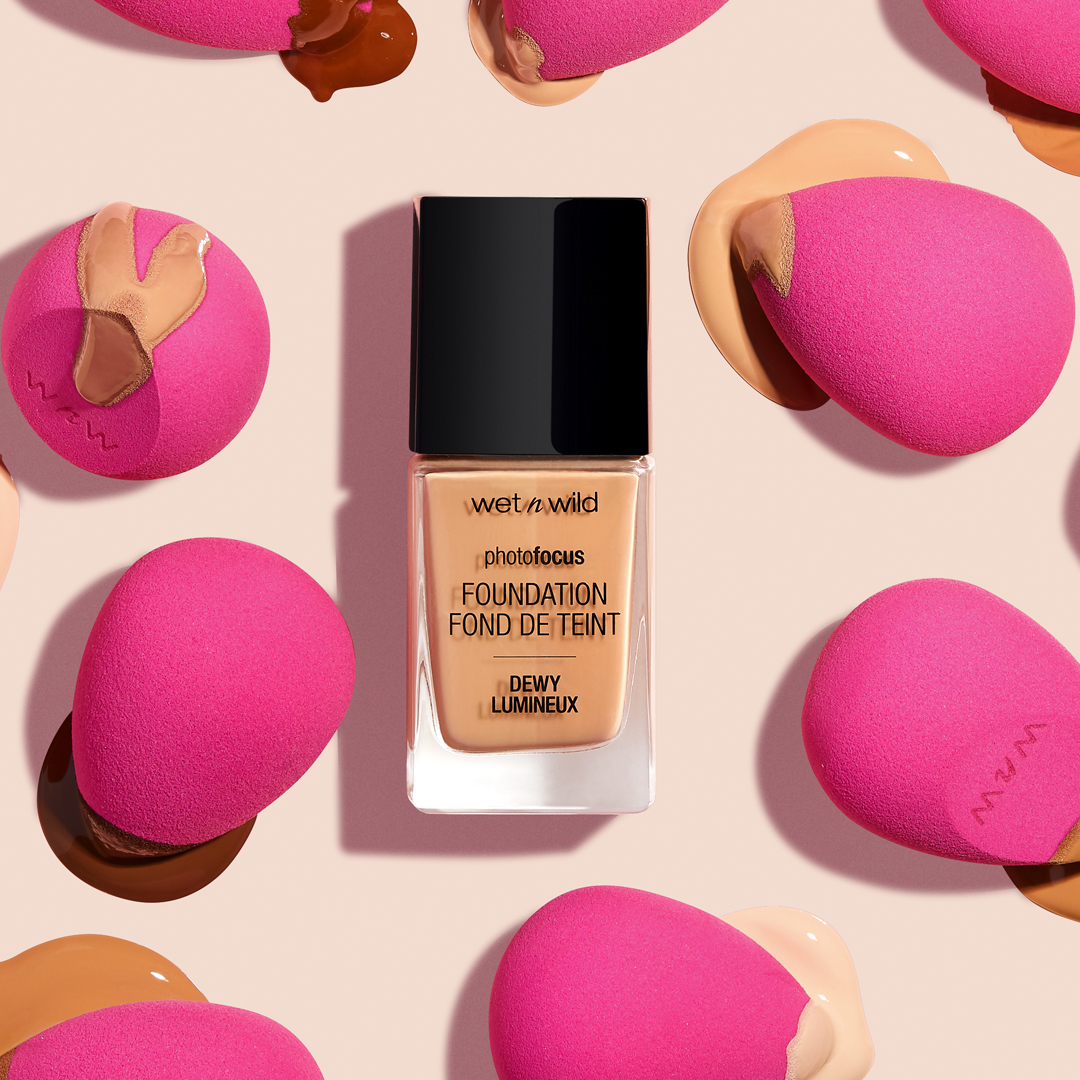 wetnwildbeauty's tweet photo. A match made in makeup heaven... our Makeup Sponge is the perfect complement to our Photofocus Dewy Foundation. The unique hydrophilic material helps you waste less product, so that you can have more days with this super-nourishing foundation! 

#DewIT #WetnWild #makeupsponge https://t.co/jMCuhO9HWk