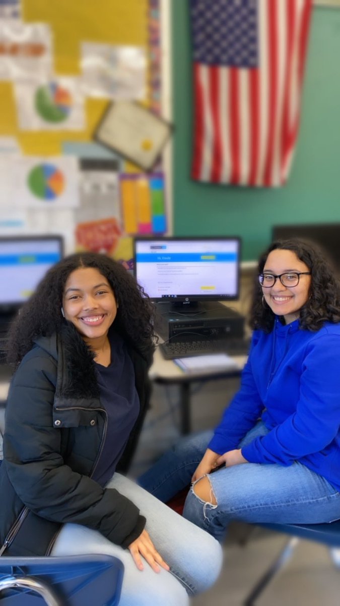 MrColli1's tweet photo. #WeAreLancers
#College_Board_Subject_Tests
#Lunch_Learn
#YonkersPublicSchools
@RcollinsJudon
Lancers registering for another SAT Exam and Subject Tests. The college conversation never ends... https://t.co/X80IlcLYSH