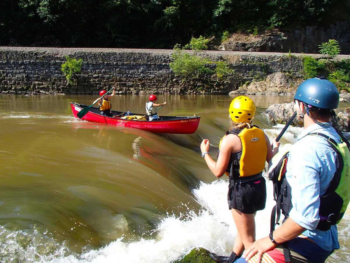 OutwardBoundNC's tweet photo. Go Outward Bound this summer &amp; ignite the enterprising curiosity hidden deep within you—the kind that reminds you to look for answers in unlikely places &amp; lean into experiences outside your comfort zone. Are you ready to #GoOutwardBound? https://t.co/cQ0MnaBAHx https://t.co/RMpcxfSIn0
