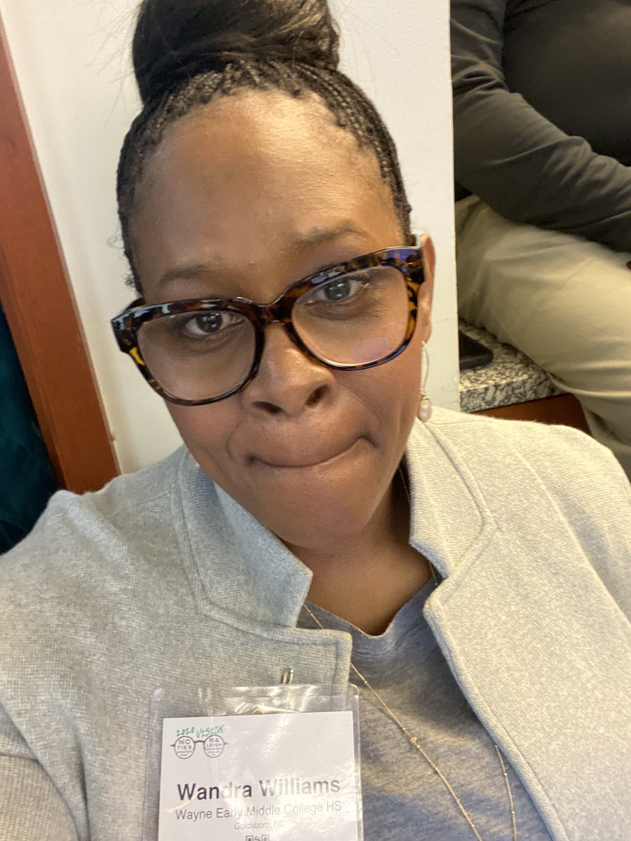 MrsWPWilliams's tweet photo. Attending the session on “20/20 - 20 Instructional Strategies & 20 Digital Tools” and the room is PACKED! #NCTIES2020 #instructionaltechnology #techie #K12educator https://t.co/4waoP538k4