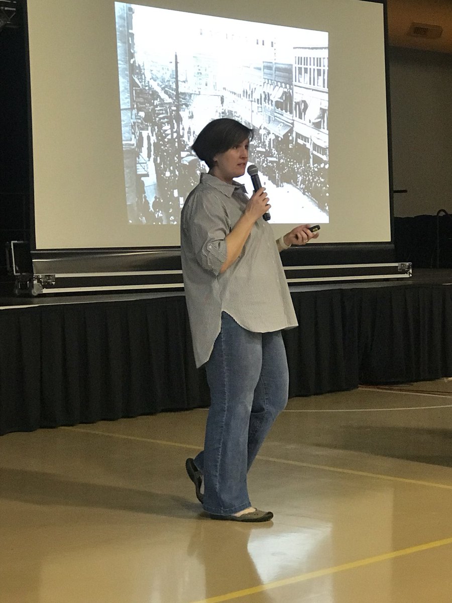 BeckyHaynesLMS's tweet photo. @CMSWILDCATSREAD author Jennifer Latham is sharing her love of reading and writing @CassvilleSchool @jenandapen #catchatpd https://t.co/AfcUXJ9TCH
