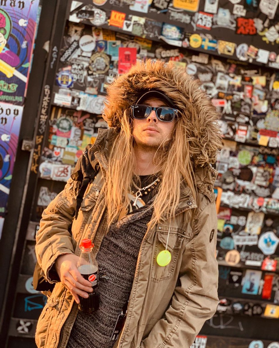 ShirazLane's tweet photo. Thank you #blueshellcologne ! We had a blast with you guys!✖️ Only 3 shows left on this tour. Berlin, @maze_berlin_61 let’s see what you got tonight!🇩🇪 #shirazlane #live #mazeberlin #berlin https://t.co/muz07qjKdi