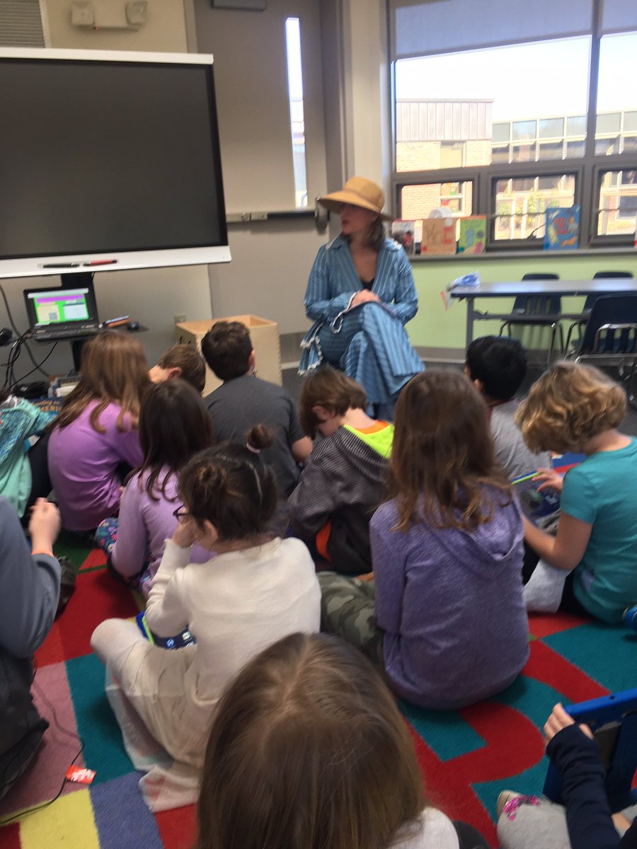 mdllc3's tweet photo. Women's History comes alive with visits from Amelia Earhart to Sally Ride, &amp; Nellie Bly, Marie Curie, and Ruth Bader Ginsburg at Miller Driscoll School. “I Said I could and I would. And I did.”
#BorntoFly
#BeIndependent
#WomensHistoryMonth https://t.co/0kQB88pKLW