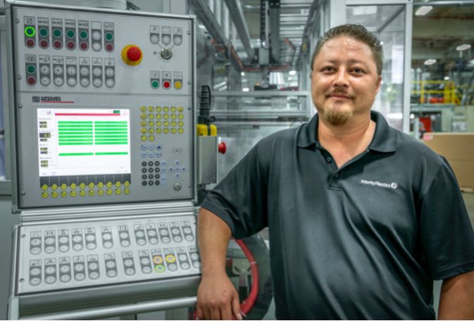 PriorityPlastic's tweet image. Our tools and experience will help your business boom by making sure that your customers get the authentic experience of your high-quality products. priorityplastics.com #highqualitypackaging