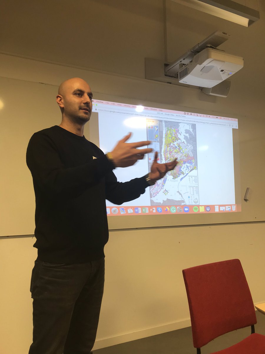 KTHEnvHumsLab's tweet photo. In today’s final session Aurash @Khawarzad reflects on the role of cartography and critical mapping in seeking #urbanclimatejustice in NYC #OccupyClimateChange https://t.co/XdXsnmZzCx