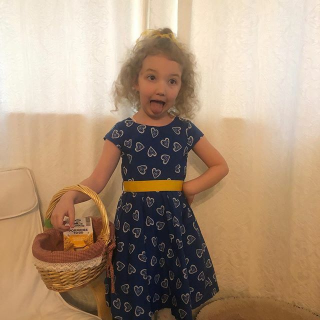 sparkly_mummy's tweet image. My crazy little Goldilocks! #goldielocks #worldbookday #wbd #worldbookday2020 ift.tt/2uZLIck