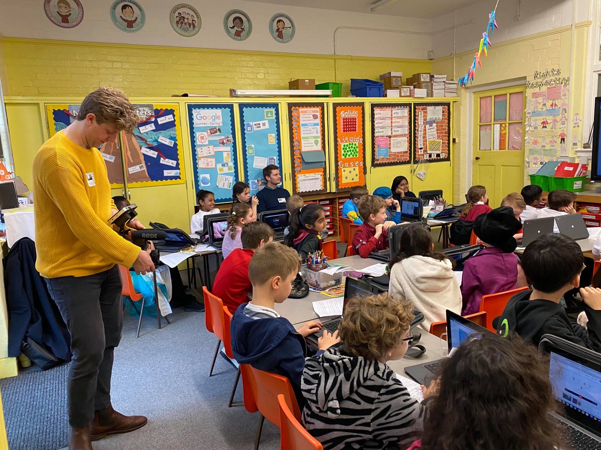 WeareXMA's tweet photo. Great day with @CCJacademy on @WorldBookDayUK with year 4 using Chromebooks to help create book reviews.... along with @LEOacademies CEO Phillip Hedger  speaking about the impact of tech on student engagement for the up and coming video case study... @GoogleForEdu https://t.co/n7Mxs8aWv7