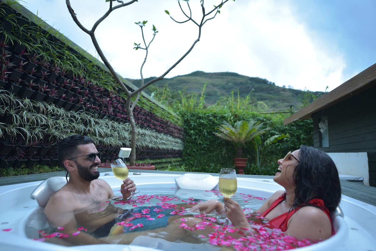 Raise a toast to a romantic getaway, as you unwind in the luxury of our presidential suite at DATA. Visit delladata.com to experience the magic with your significant other.
#cutofftoconnect #militarythemedresort #DATAResort #jacuzzi #luxurysuite #romanticescape #couple