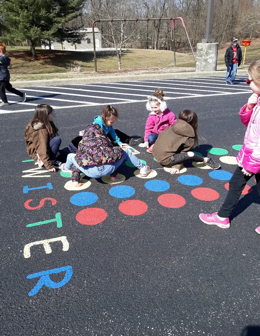 PESBulldogsIN's tweet photo. These PES students enjoyed the recent warmer weather during recess by playing a game of Twister that is painted on the playground.  #socsowen https://t.co/ZbRWtD6Bvw