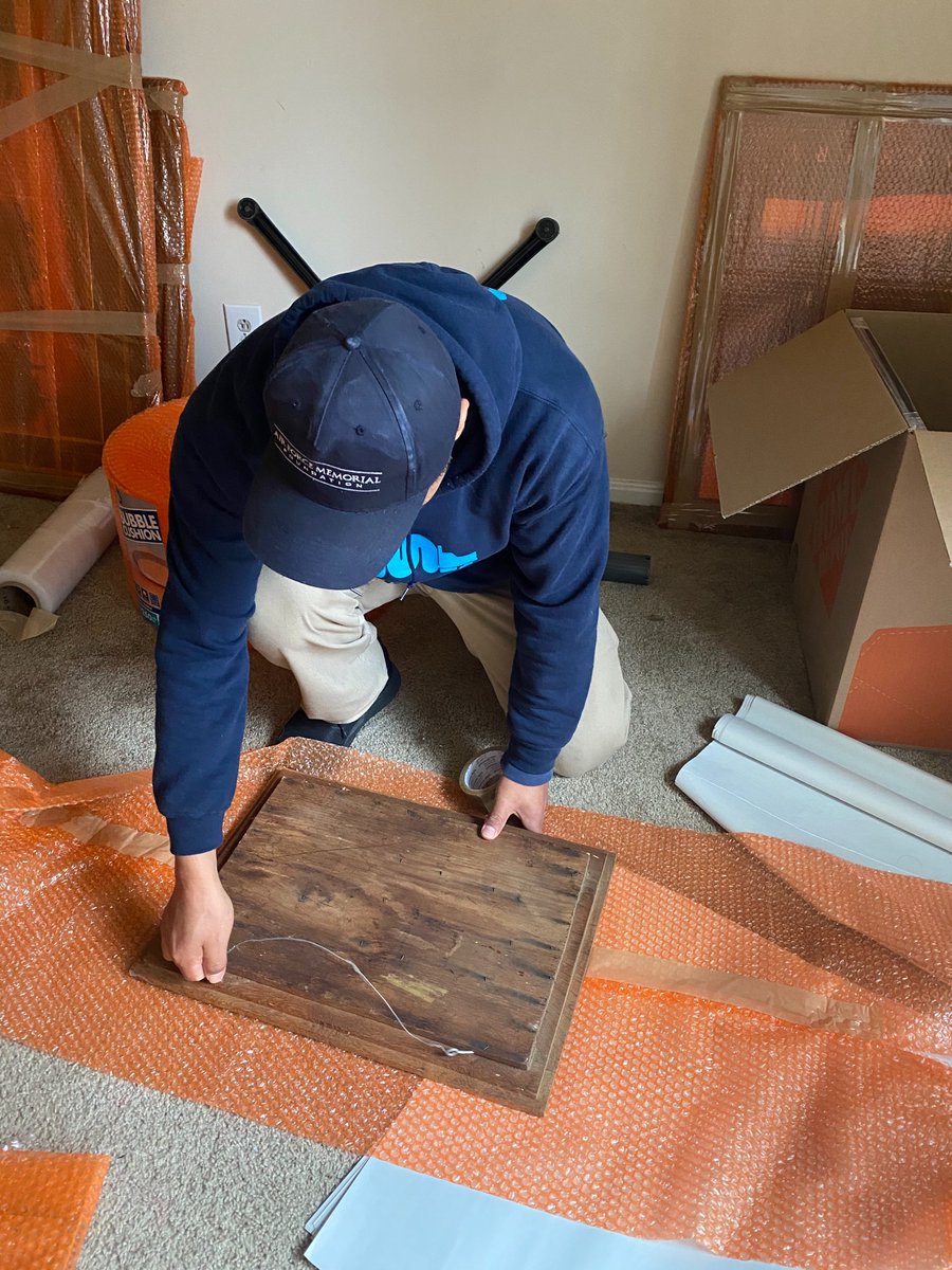 MightyMoversDMV's tweet photo. Art pieces need to be padded front and back with blanket or bubble wrap. We will secure the pieces and layers of material using packing tape. Don't worry about your items and let Mighty Movers handle them with care!
#mightymoversllc #movingcompany #dmvmovers #dmvrealtor https://t.co/lc7ChFBw1o