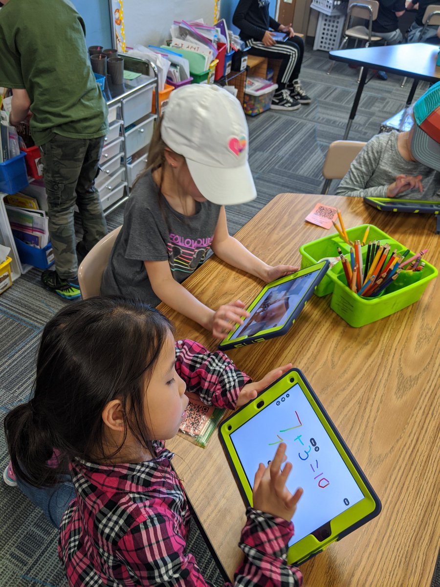 lvondohren's tweet photo. Ss used @Flipgrid to share a Number talk.  I love hearing them explain their math thinking!  #plcsinnovates https://t.co/7kRlZGPru5