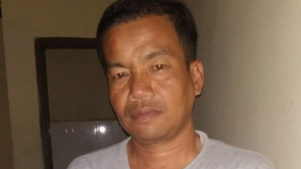 Fitrian52466700's tweet photo. Cabuli 11 Murid,Guru SD di Sulsel Ancam Tak Beri Nilai ke Korban
https://t.co/T9uZFWg44i #Neverending_OneitsProtest #ON5thWin #aMrazingxTBSIndo #KeselamatanLalinNo1 #OjolvsDC #SUKSESSELALUBACAHORROR #Babarsari #YujuSpecialStage #Joonie #Boled #bonusdeposit #judipoker #JudiOnline https://t.co/CX2mjBtgoi