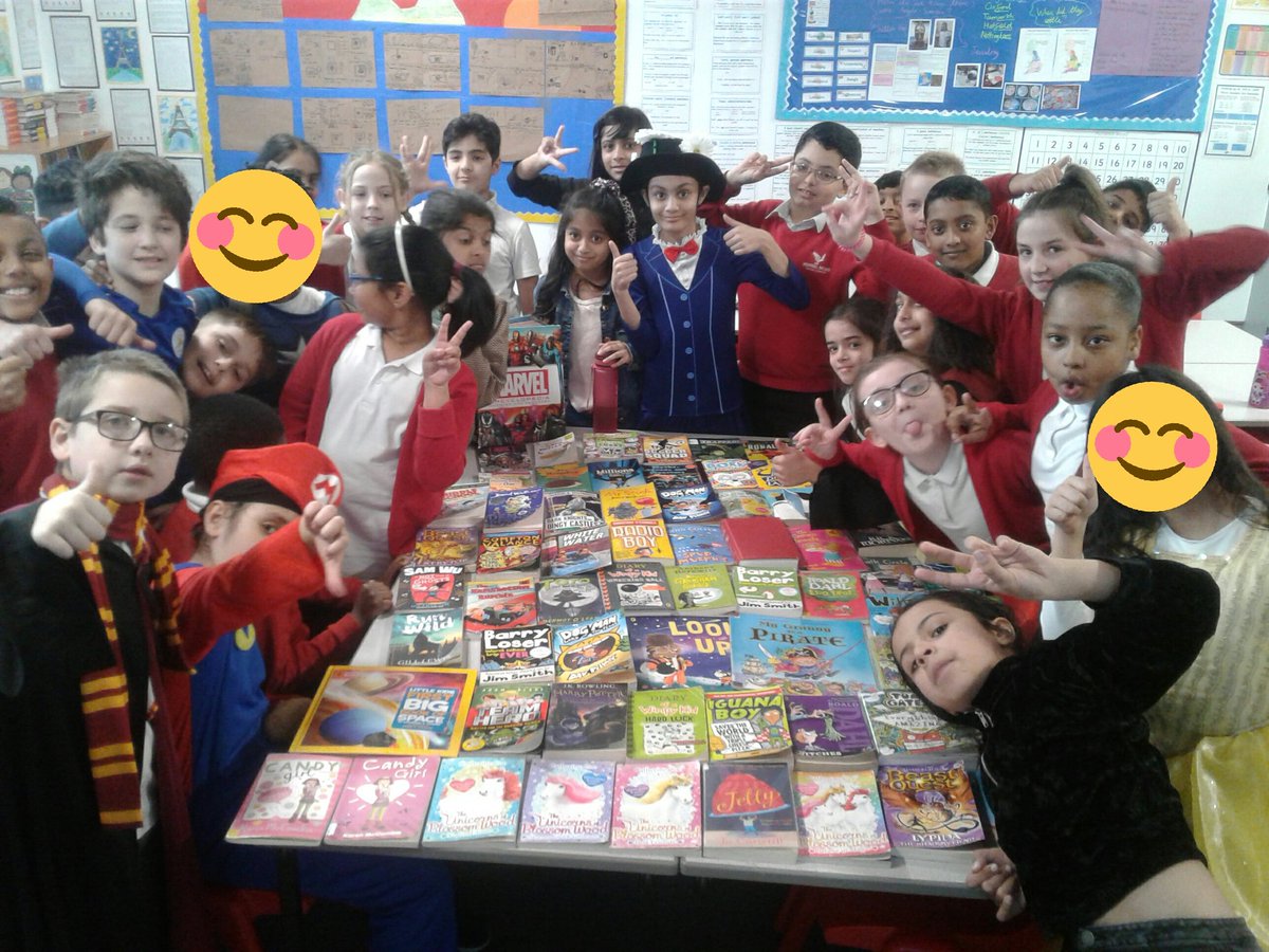 World book day in year 5  #bookblanket @kestrelmead
