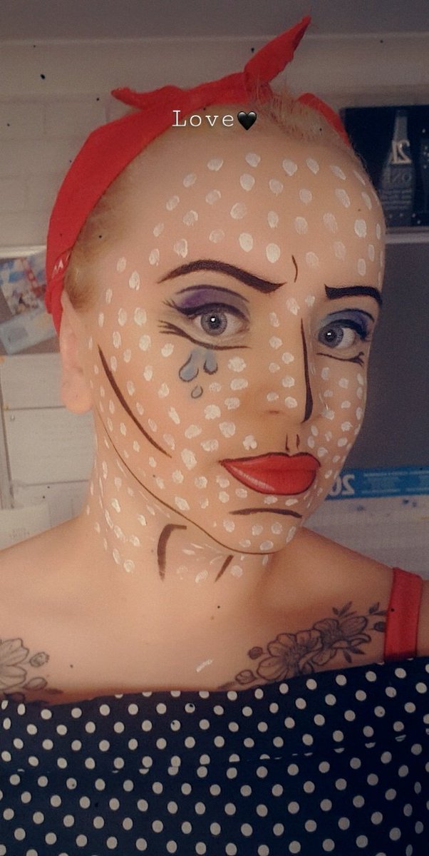 mookyplays's tweet photo. Last minute rush because I forgot it was world book day at work... #comicmakeup https://t.co/iiELyJF8u3