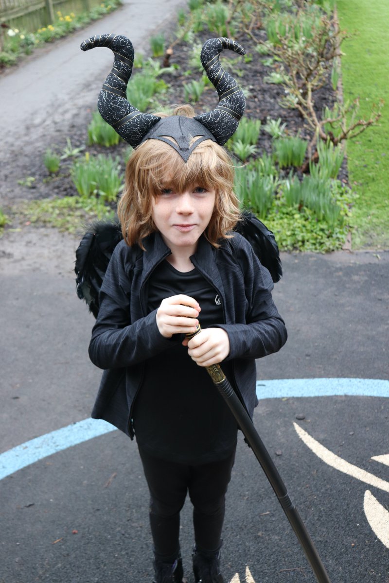 GriffinHouseSch's tweet photo. Just some of the wonderful costumes the children wore today to celebrate #WorldBookDay #GHSBookWeek You are all magnificent! https://t.co/DwtyEhSy8w