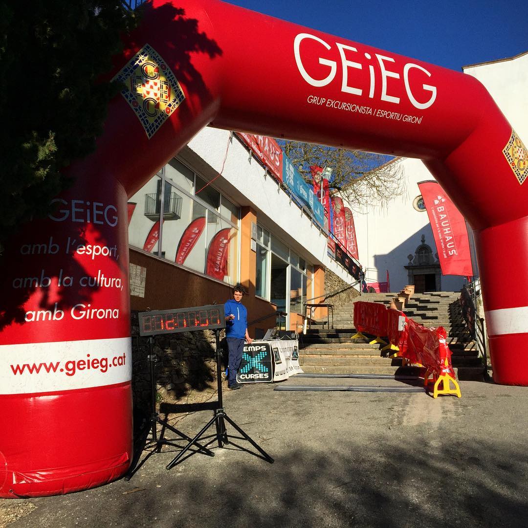 tempsXcurses's tweet photo. Bon dia😜
El dia 15 de març, com cada any, us esperem a la Pujada a Peu als Àngels del @geieg1919 ⏱️
Últims dies d'inscripcions online: https://t.co/CRCBML557z https://t.co/qSkUWQUYEb