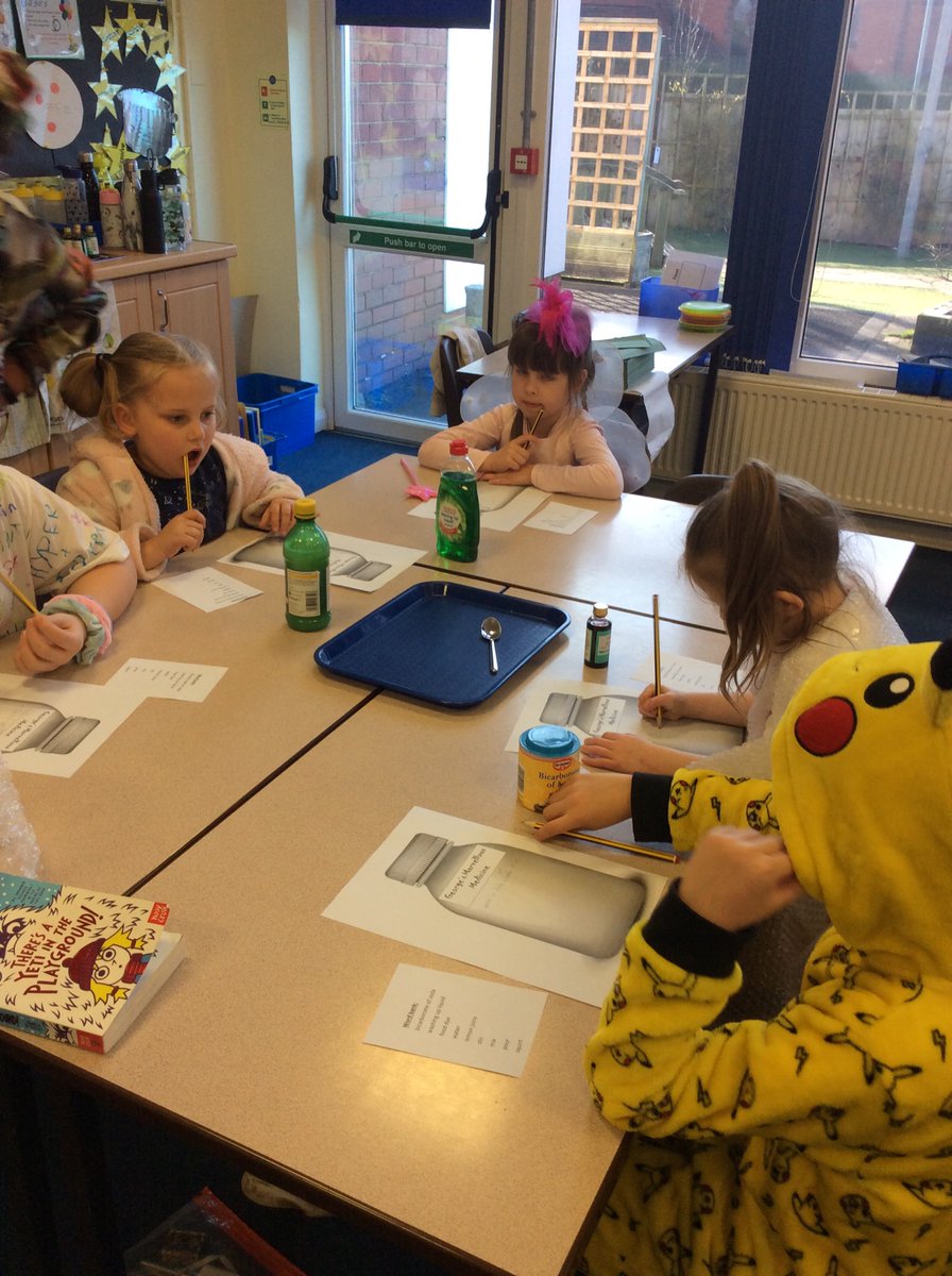Rivington_Class's tweet photo. having loads of fun and, of course, reading on #WorldBookDay https://t.co/zBrCUsrIDY