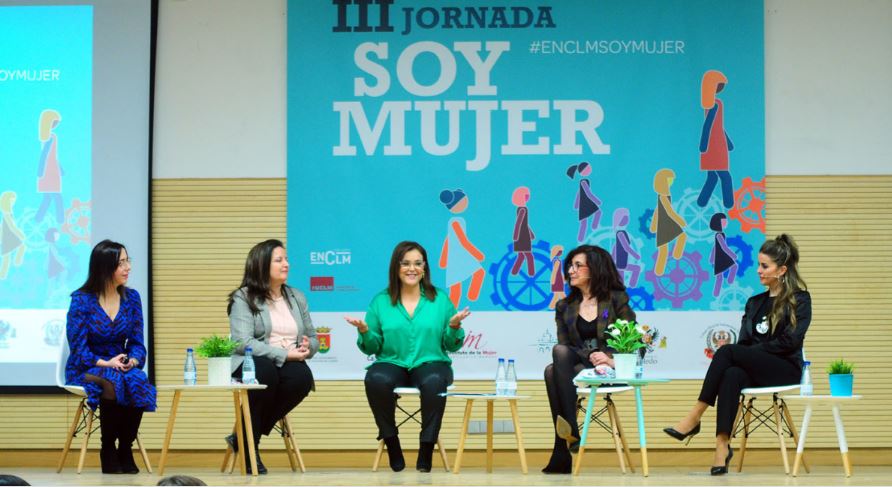Activistas por la igualdad, la lucha feminista en Enfermería, "a emprender", "no hay que ser superwoman"... - ENCLM encastillalamancha.es/educacion/uclm… vía <a href="/enclmdiario/">encastillalamancha</a>