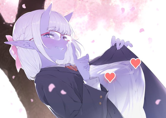 キャンペーン用に一枚描かせて頂きました!デスクマットです。
https://t.co/yhYqKCZBxO 