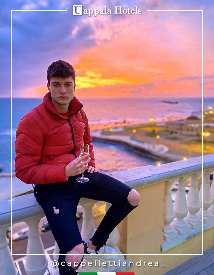 UappalaHotels's tweet photo. ✅Vista mozzafiato 
✅Un flûte di bollicine 
✅Tramonto di fuoco 

 Bastano solo queste tre cose per vivere un sogno al Mascagni Ristorante di #Livorno 🥰🥂 https://t.co/YJI0spS5hh