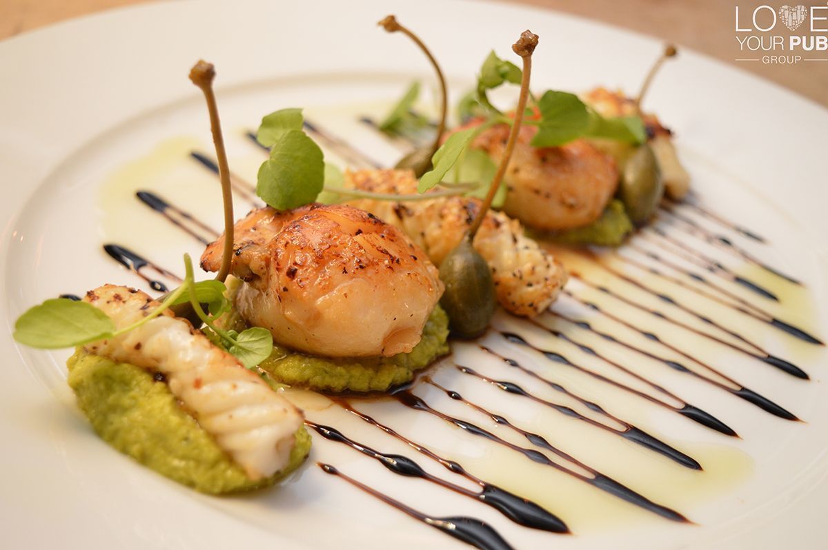 TheAndoverArms's tweet photo. We use great ingredients in carefully crafted home-made dishes representing the best of British and beyond! Come on down and see for yourself!

#theandoverarms #hammersmithpub #foodie #foodporn #cocktails #mixology #gin #wine #wineoclock #ginoclock #craftbeer #beeroclock https://t.co/HNDbITKZz5