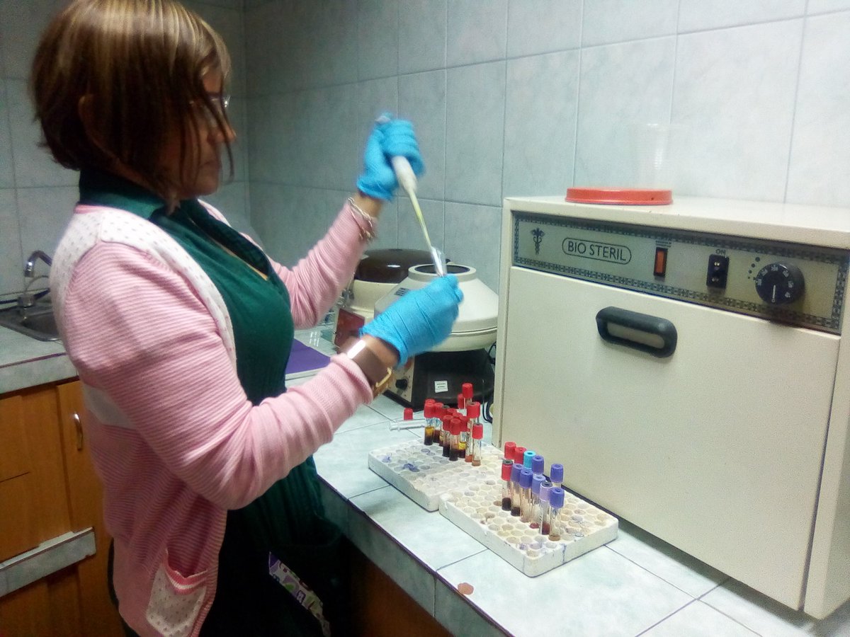 SaludMpalCBol's tweet photo. #05Marzo🏥Gracias a la Gestion del @comandosergioh en el hospital municipal contamos con un laboratorio al servicio del pueblo bolivarense con un personal de primera
#PoderPopularAlFrente
#7añosdeLegado
#cdBolivaresChavez @dcabellor @NicolasMaduro @HectoRodriguez https://t.co/VrKFgB95NP