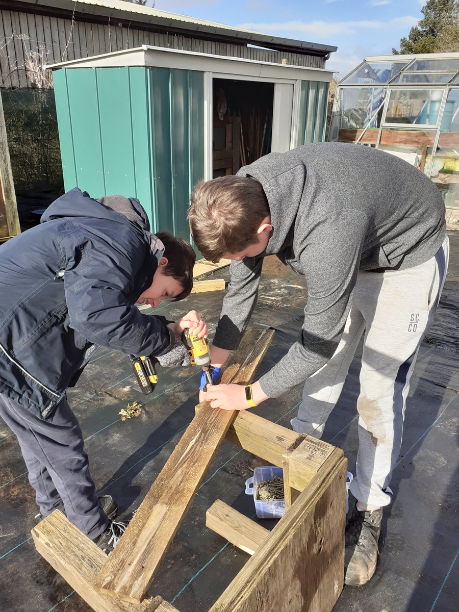 PerthAcademyOrganics tweet media