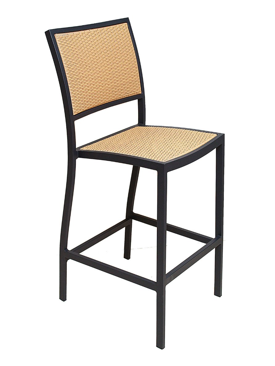 SunbriteOutdoor's tweet photo. Deal of the Day:  Your guests will be sitting tall while you get massive savings on your budget. Save on all outdoor barstools --->   https://t.co/30xChFt2hr  #SunbriteOutdoors #OutdoorDesign #OutdoorStyle #Poolside #Beachside https://t.co/KJ2fphE18u