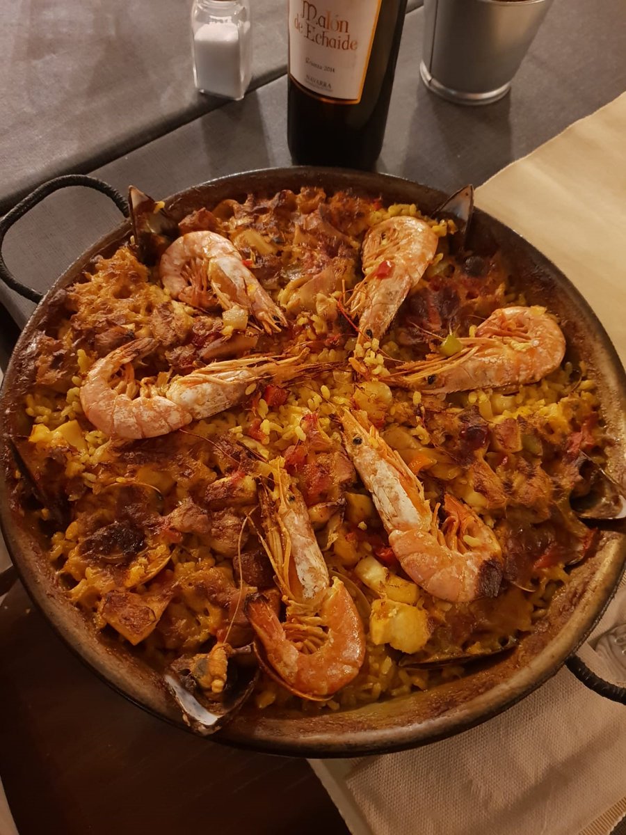 La_Bekada's tweet photo. #menudeldia
- *Judías verdes
- *Garbanzos estofados
- *Macarrones a la boloñesa
- Rollitos de primavera
- Pastel de cabracho
2º
- *Escalopines al roquefort
- *Jamoncitos de pollo
- *Entrecot a la brasa
- Sepia a la plancha
- Paella mixta
.
#menudiario #menusemanal #menuejecutivo https://t.co/EEXLkGRSjV