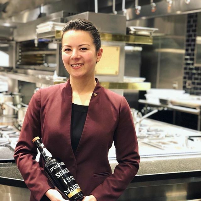 pizzasomm's tweet photo. can’t help but feel like a proud UCLA Bruin after getting published in my alma master’s newspaper. 🤗 link in my profile. 📸 @stefaniiidepalma .
.
.
@addisonrestaurant @ucla @dailybruin @yasmin_madjidi @chefstefani https://t.co/9kYIBhEwpt