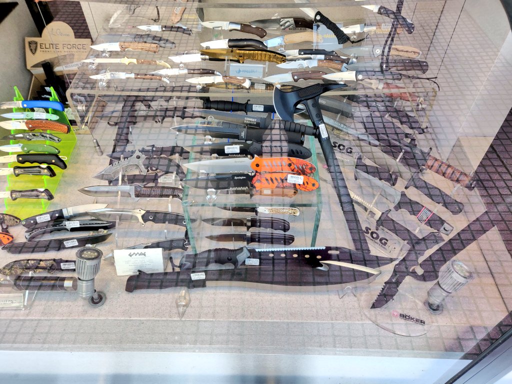 ZubyMusic's tweet photo. In Athens and Prague, you can buy swords, axes and big knives from random stores in the city centre...

Yet they have less knife crime than London.

Switzerland has the highest gun ownership rate in Europe.

It's super safe.

It suggests access to weapons isn't the root issue. 🤔 https://t.co/2Nbd0RJYZw