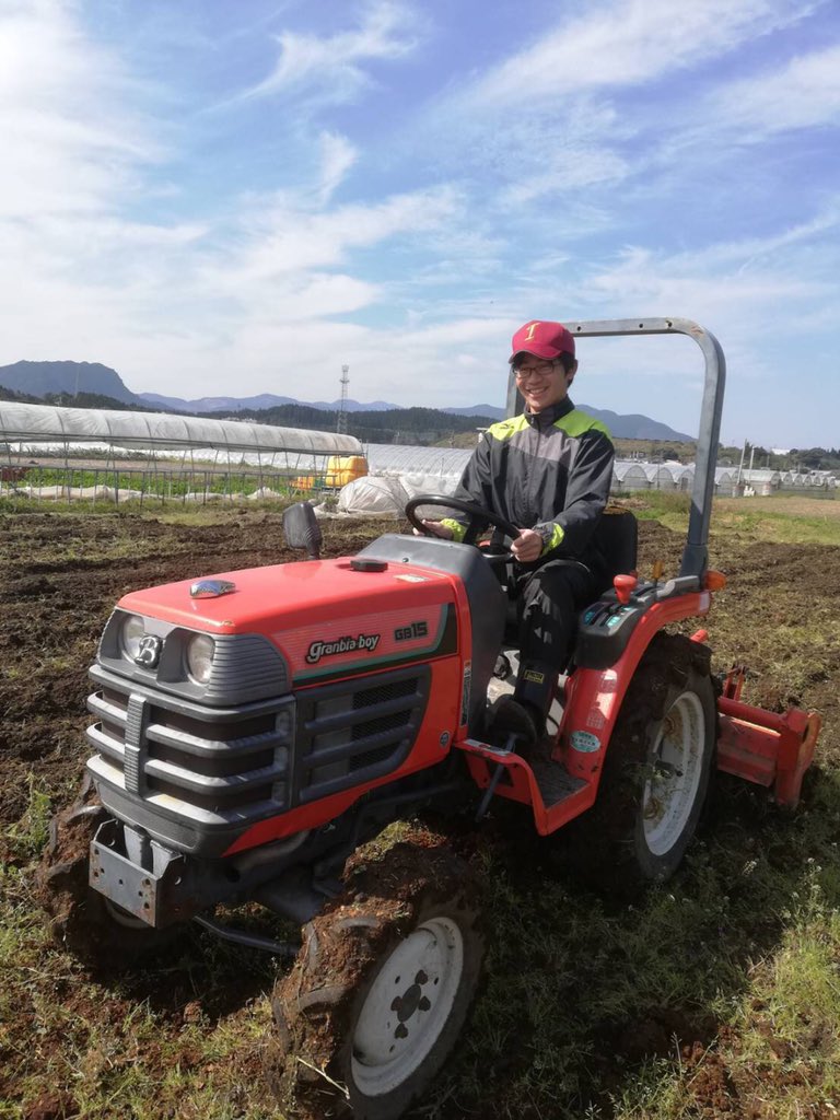 loveloveffm's tweet photo. 2月5日（木）

スイートコーンの播種と堆肥を撒きました！🌽🌽🌽

いい笑顔ですね🥰 https://t.co/WBmQByLezx