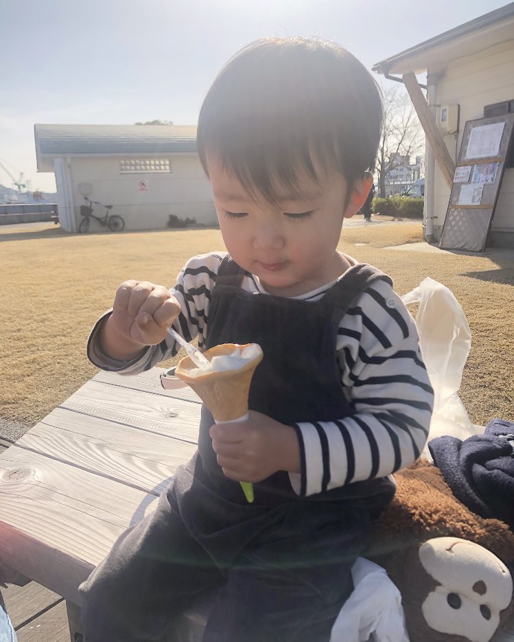 Ne10nen's tweet photo. 最近のわっくん👦
夜勤中の電話で言われる、「ままおちごとがんばってね〜」の言葉で夜勤も頑張れます🥺♡
保育園も前は泣いてたけど、今はすんなり「ばいばい」って言ってくれるけどママは少し寂しい。。🤭笑 https://t.co/aNmSYnwNcj
