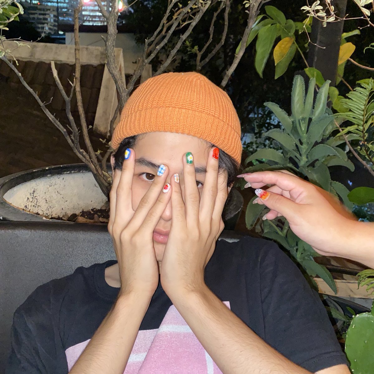 Tonhonth's tweet photo. อวดเล็บใหม่ค่าาาา อิอิ https://t.co/Q1UfC1EAaq