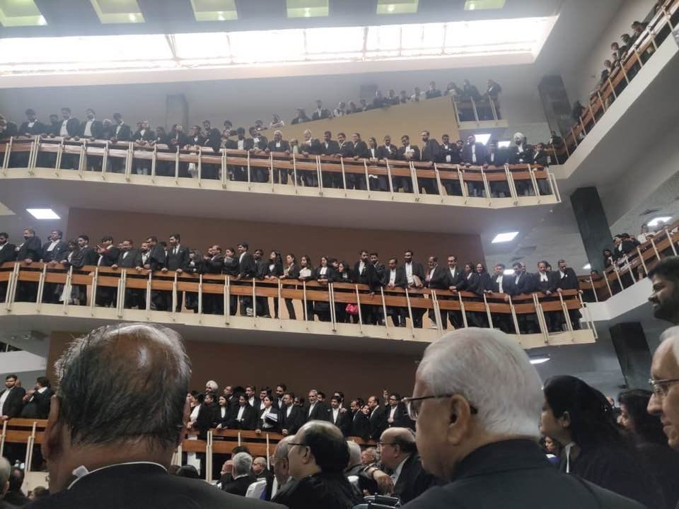 Unprecedented turnout for Muralidhar J’s farewell, matched by amongst the finest speech by him  on what being a Judge in India entails.