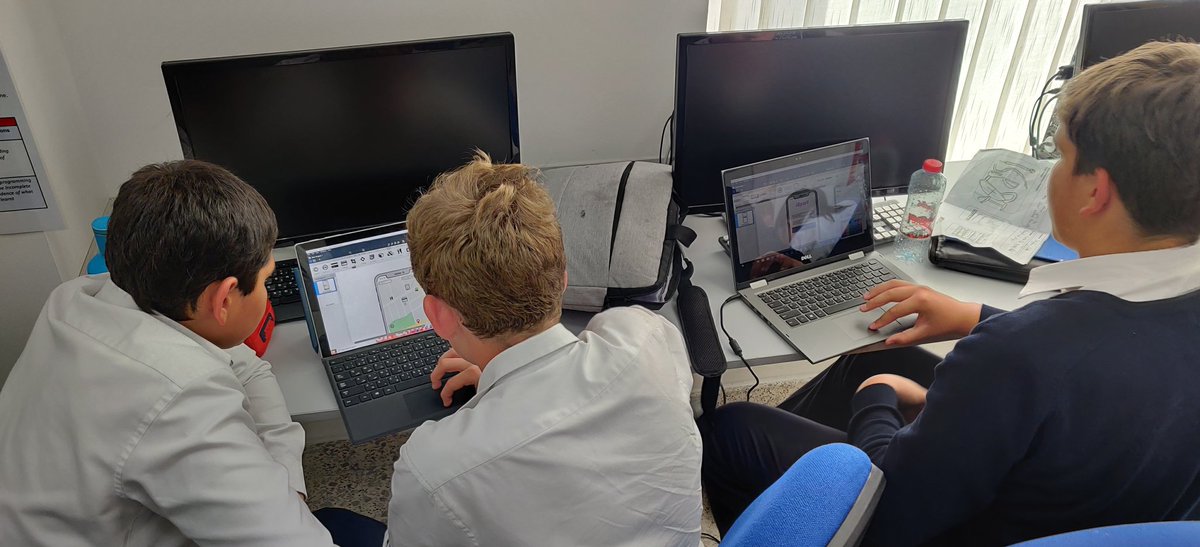 JESSICTDept's tweet photo. These @JESS_Secondary students working in teams on designing their own mobile app solution using @balsamiq wireframes. #IndustryStandard #Software  #JESScollaboration #JESSproblemsolving #FutureReady @MrAdamMasters https://t.co/3OqY9VFHcT