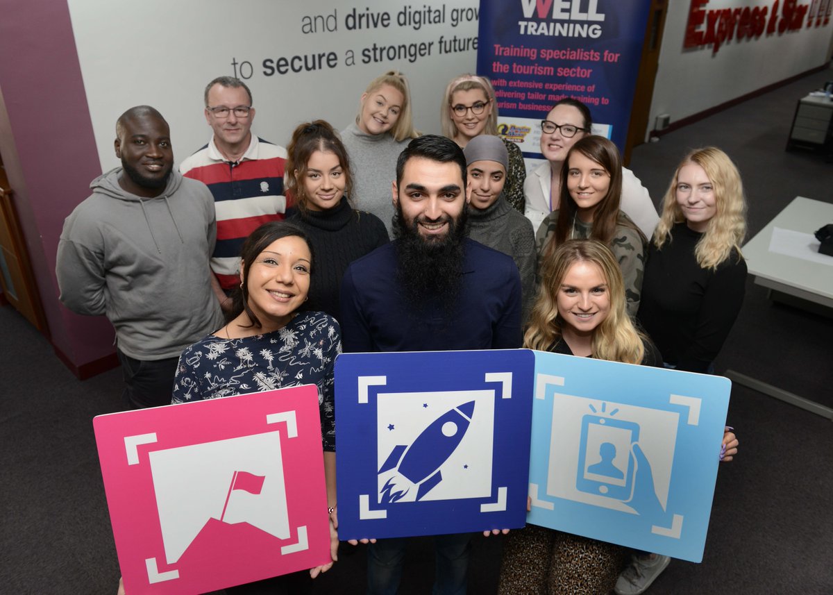 Picsolve's tweet image. Over the last 12 months, 9 of our UK team members have been on our Global Academy Future Leader Programme. Our Future Leaders will achieve their apprenticeship standard, as well as a team leadership diploma from the Chartered Management Institute, a huge well done to them all!